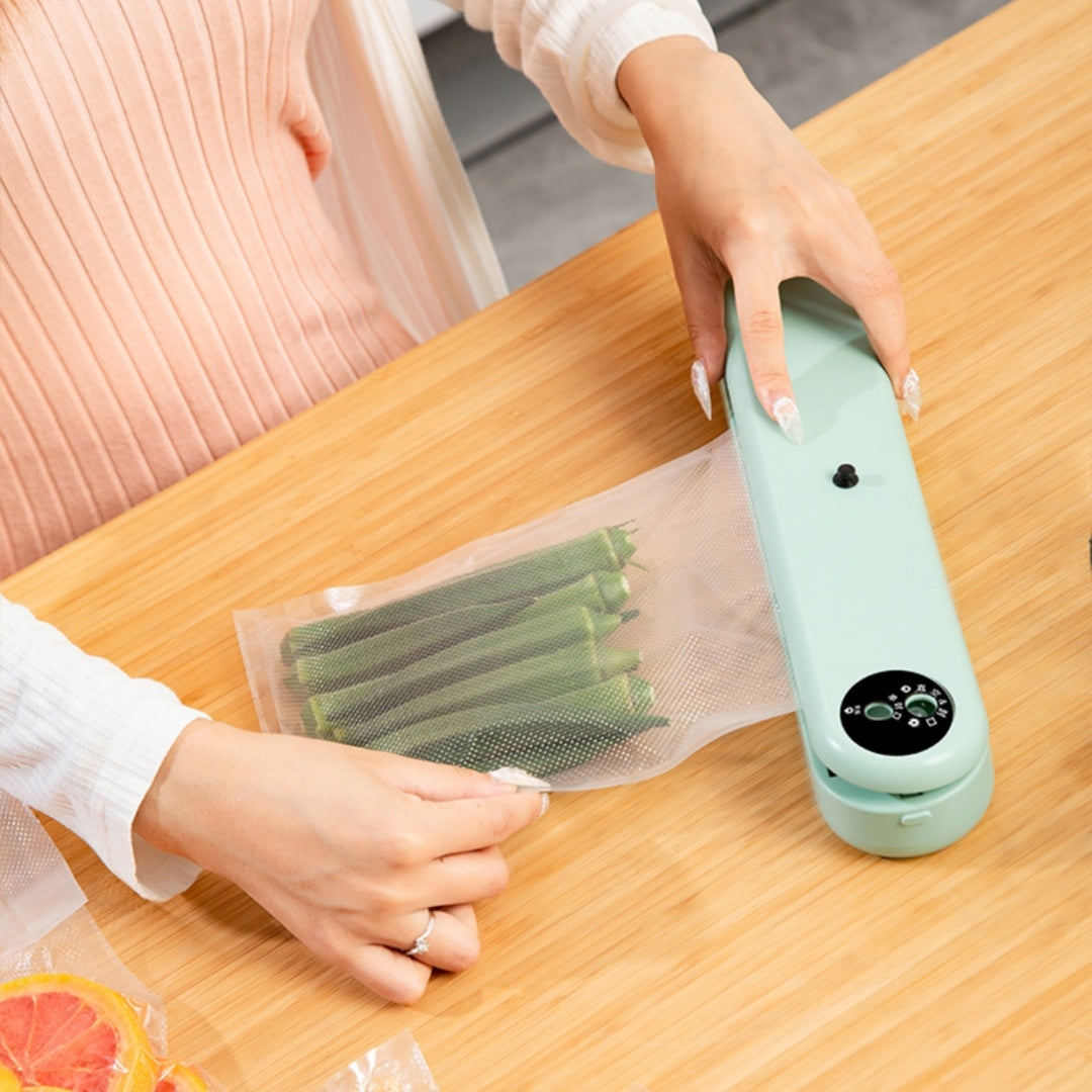 Household Food Vacuum Sealing Machine